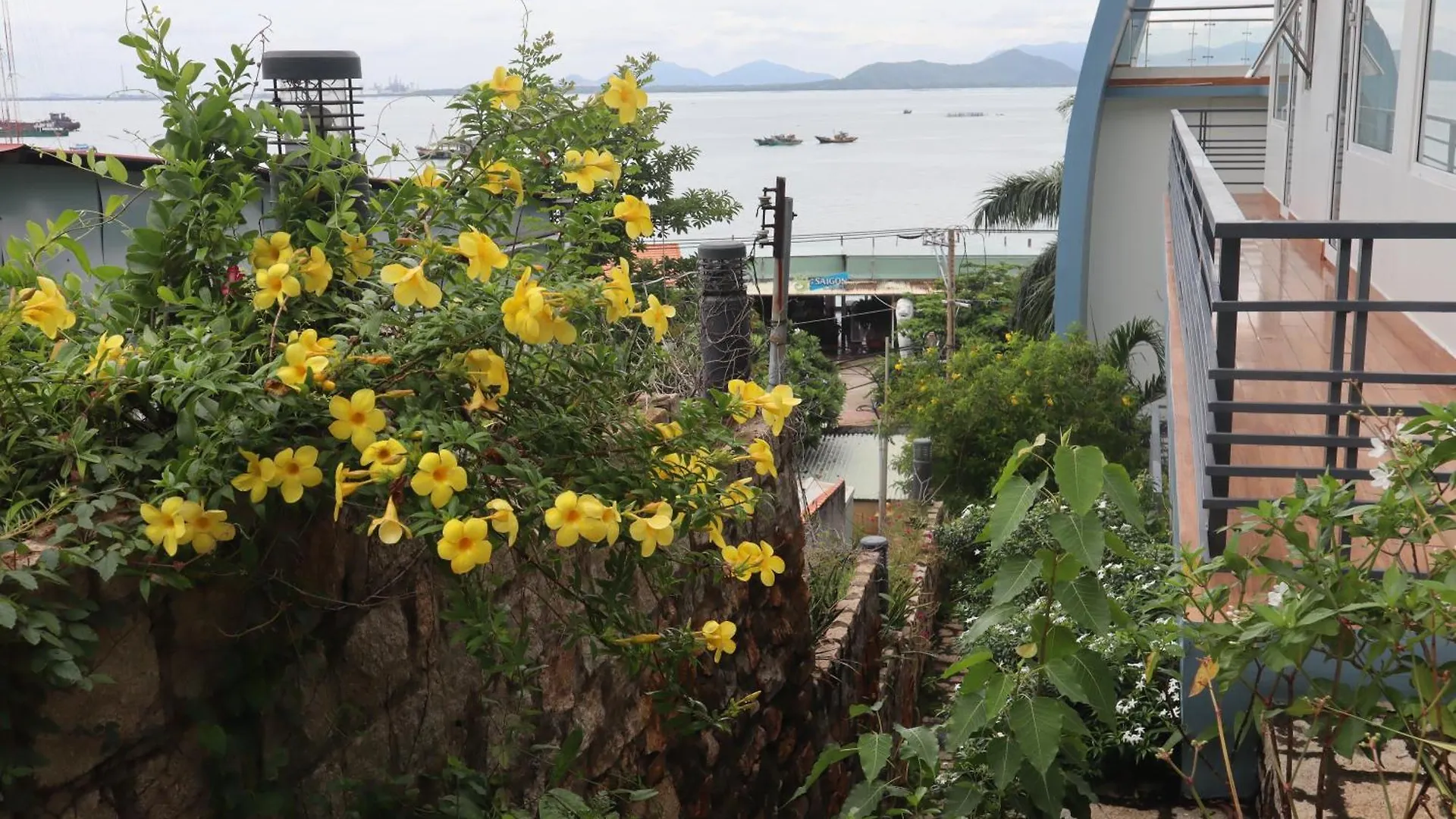 Cassabella Hotel & Apartments Vung Tau 3*,